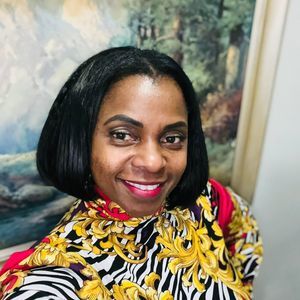 Meet your Posher, Nadia